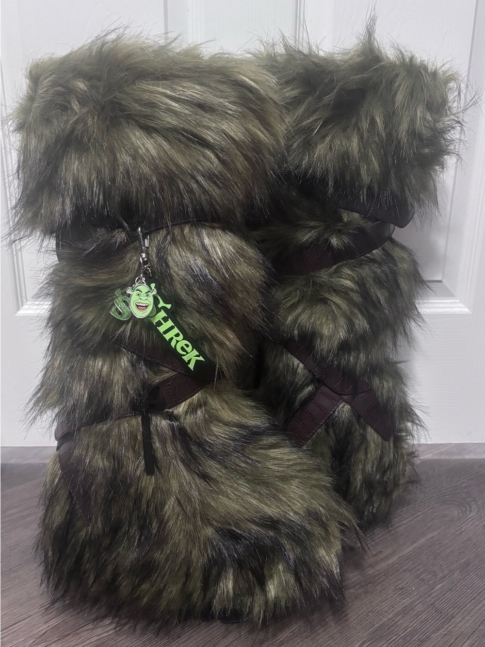 NWOB Dolls Kill x Shrek Wild Instincts Faux Fur Boots